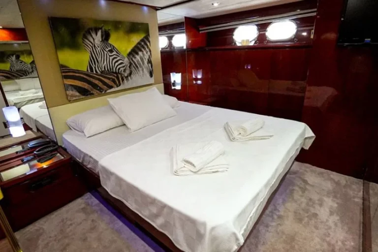 Motoryacht Bona Dea Bodrum 10 850x567